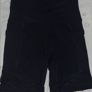 AERIE bike shorts w/ pockets
